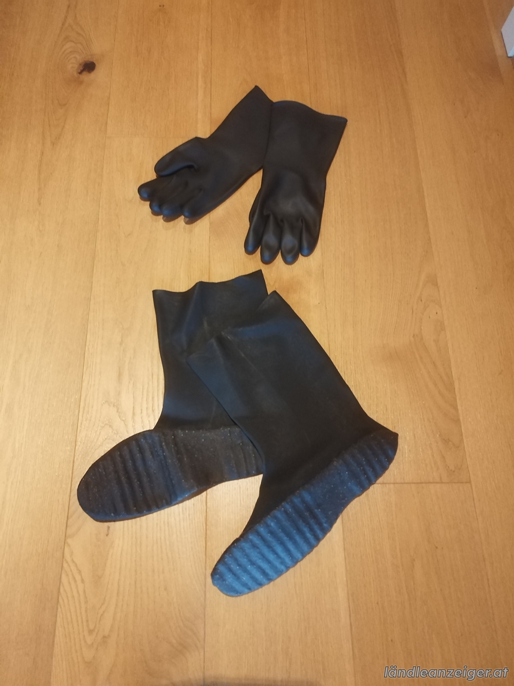 Motorrad Gummi Handschuhe und Gummischuhe (zu Größe M und 39)