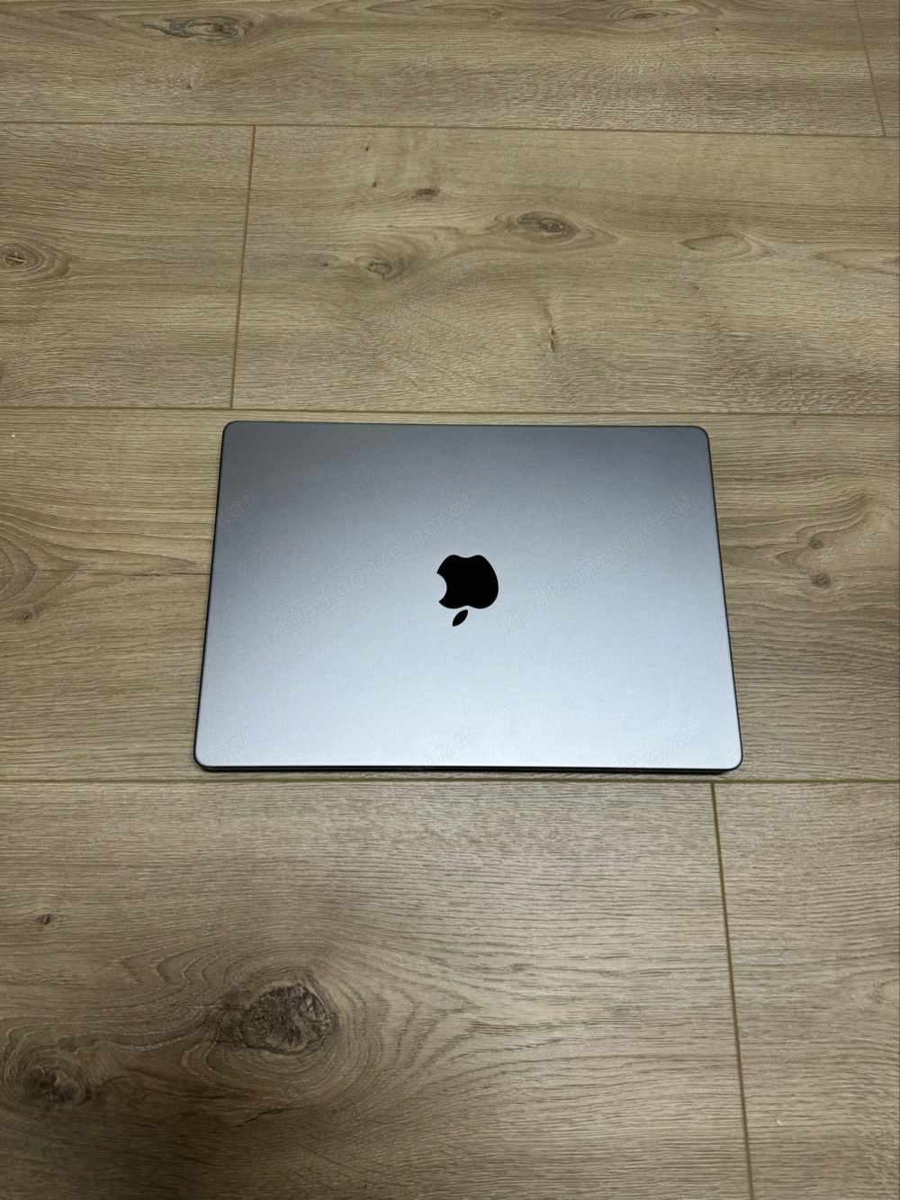 Apple 2023 MacBook Pro Laptop M2 Pro Chip