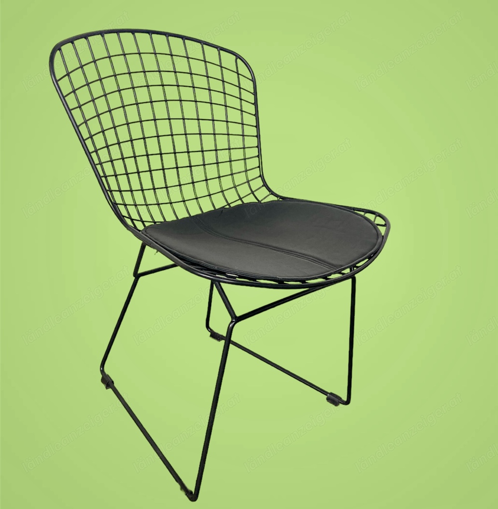 2 Stühle (wire chairs) Stahl schwarz mit Sitzkissen