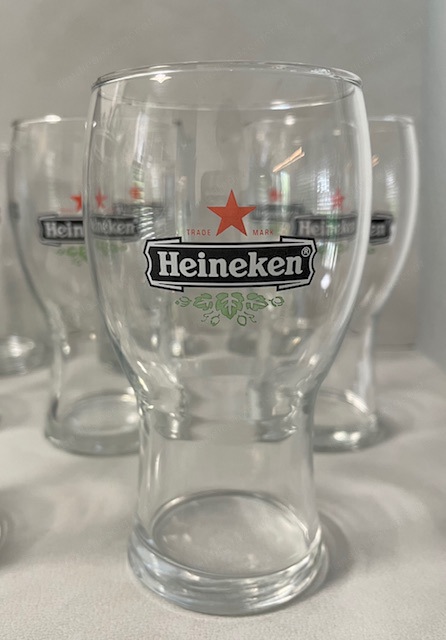 Heineken Biergläser - 8 Stück 0,3l plus 1 Stück 0,25l