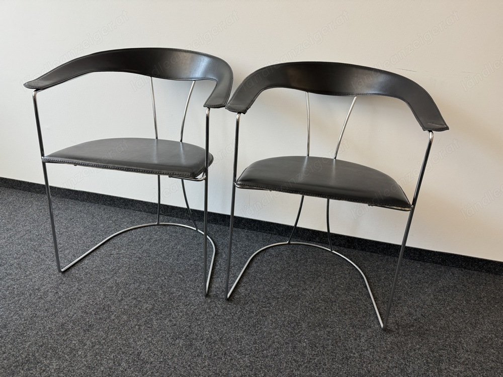 2 schöne Designer Stühle um 40 Euro