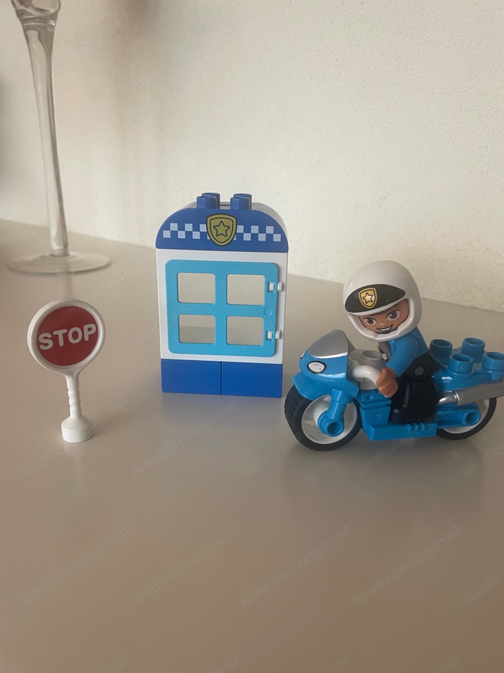 Lego DUPLO Polizist mit Motorrad