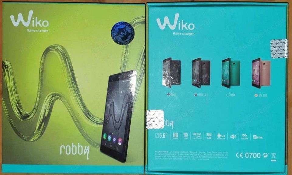 2 Smartphone Wiko Robby Dual-Sim schwarz offen für alle Netze davon 1x Neuware