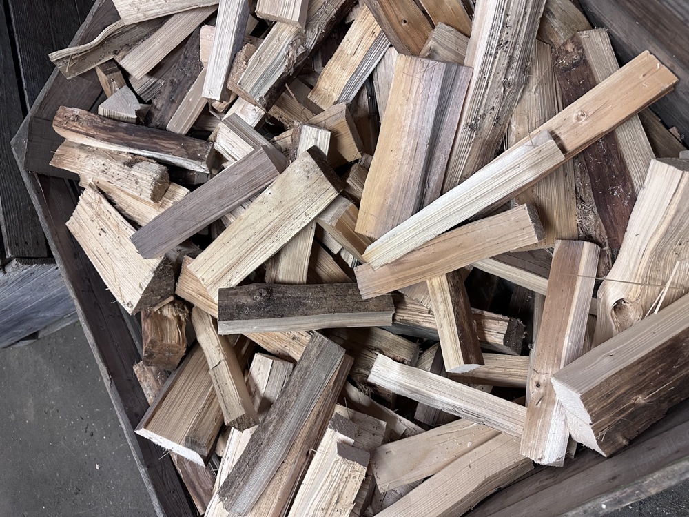 Brennholz zu verkaufen in Dornbirn - Ofenfertig