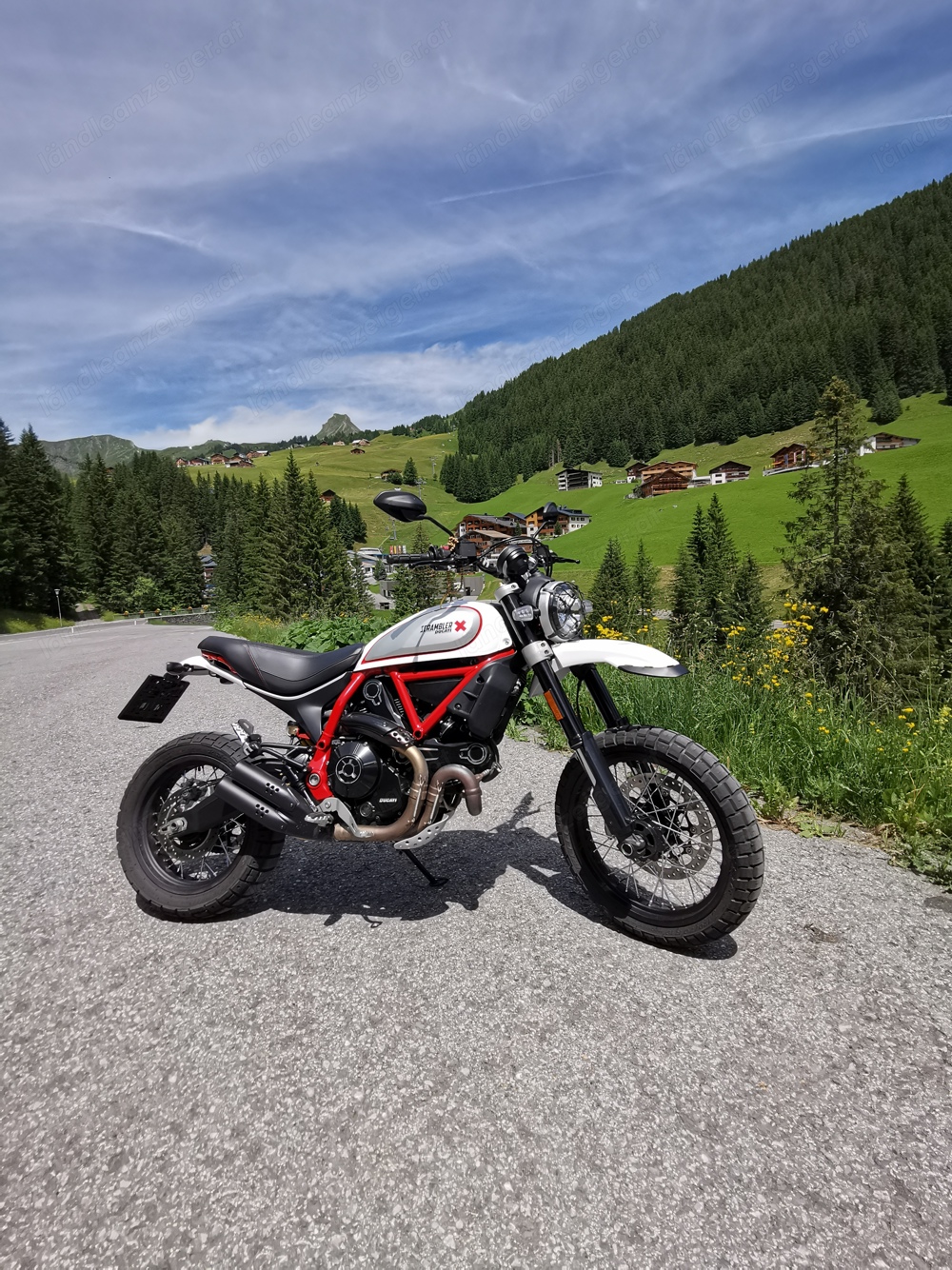 Ducati Scrambler Desert Sled