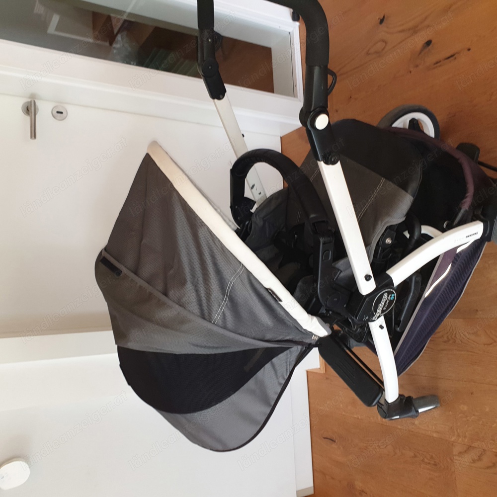 3 in 1 Kinderwagen mit viel Zubehör