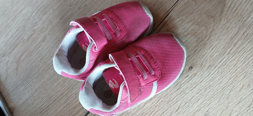 Verkaufe Baby Schuhe gr.20