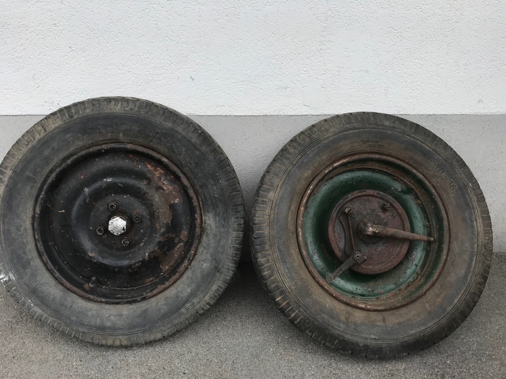 Felgen samt Bremsträgerplatten und Bremsankerplatten Citroen Citroen AC4 bzw. C4