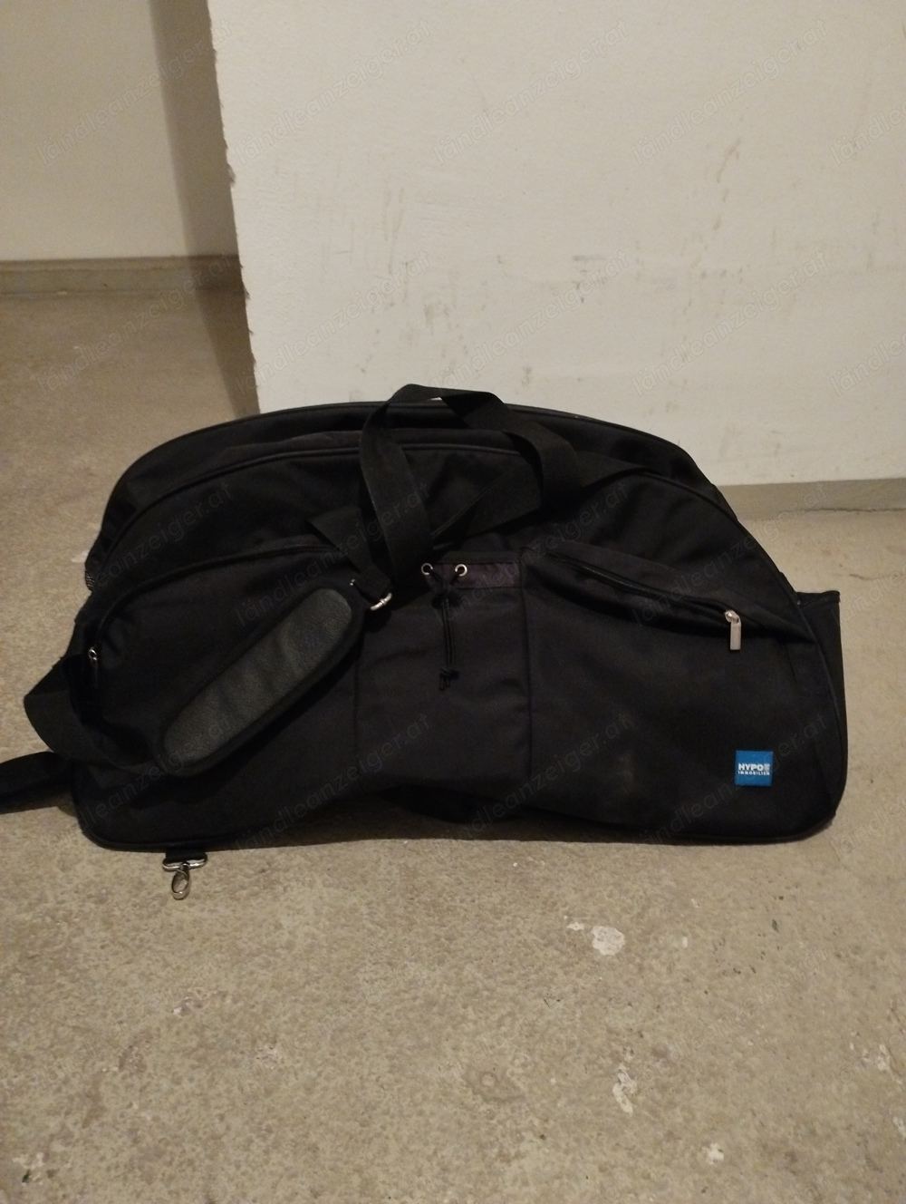Reisetasche gross,schwarz, mit Umhängegriff