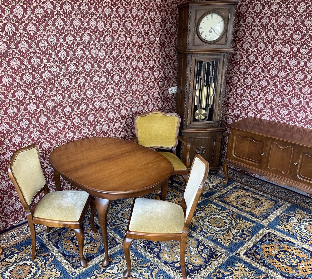 Barock Esstisch Tisch Esszimmertisch Stühle Chippendale Vintage  Nussbaum