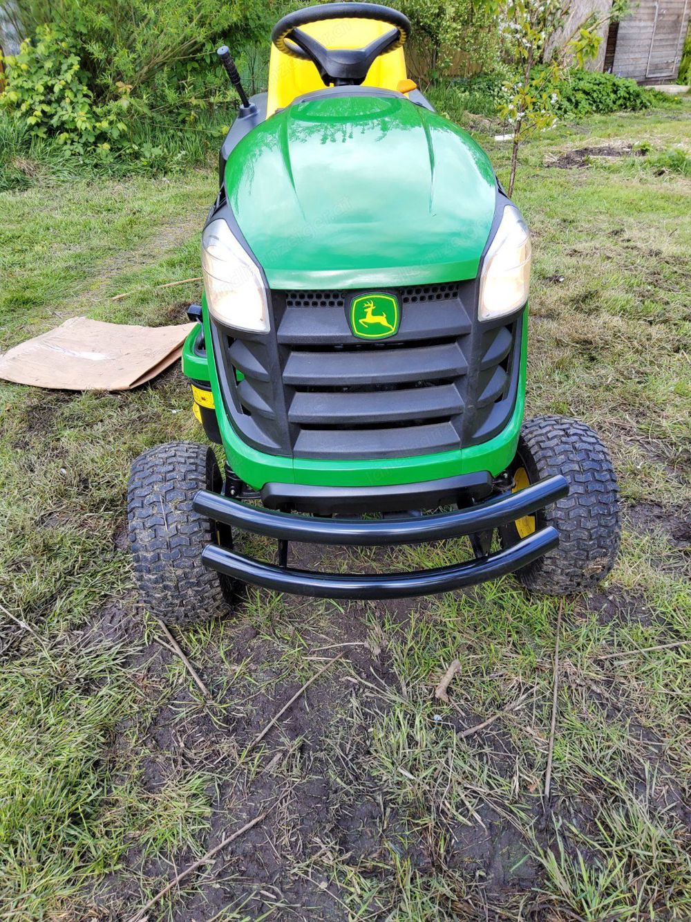 John Deere x146R Rasentraktor 