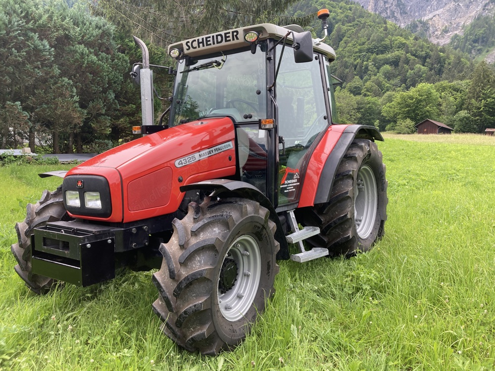 Massey Ferguson 4325 Turbo