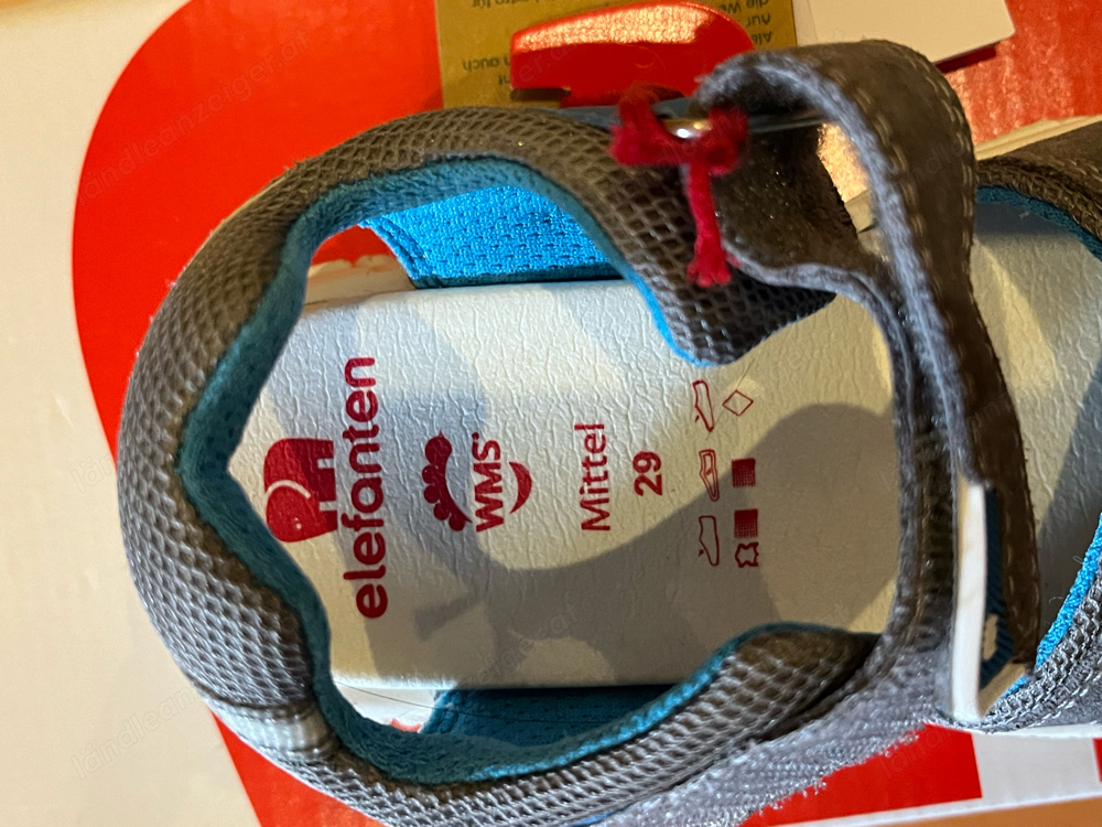 Kinder Sandalen  gr 29 Neu