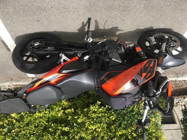 KTM 690 Duke Top Zustand