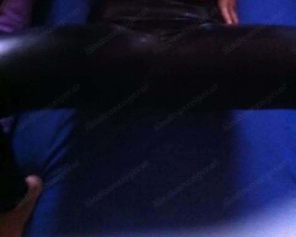 Verführerische Live-Unterhaltung via Telegram - Erlebe eine sinnliche Show