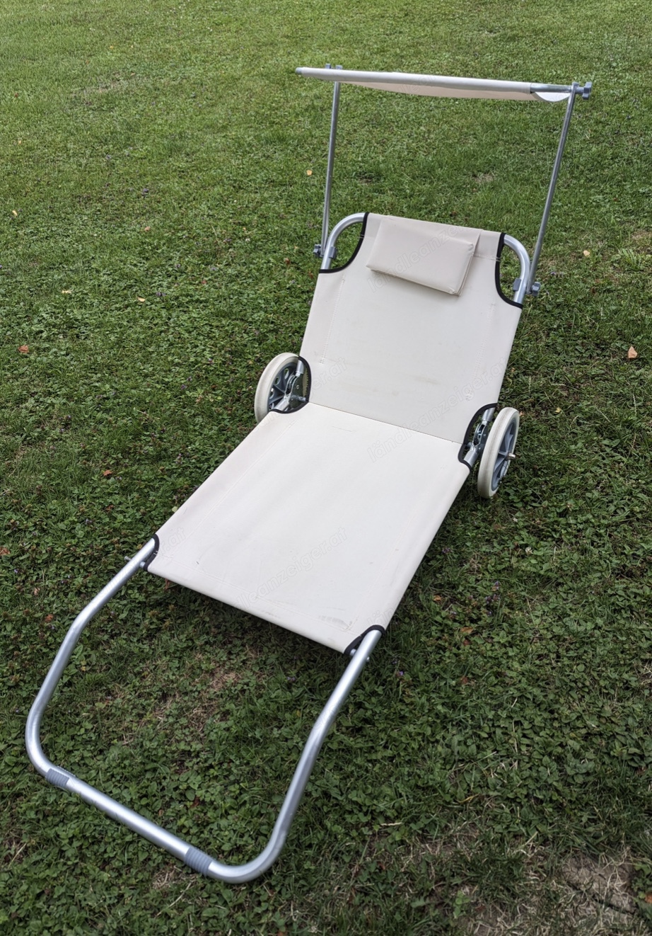 Liegestuhl mit Rädern