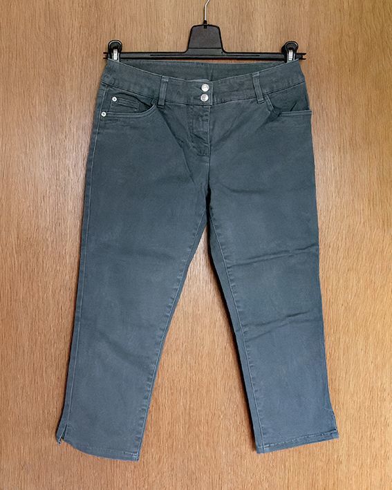 Diverse Damenhosen und 3-viertel Jeans, Gr. 36; Damenjeans, kurze Hosen, Sommerhosen, Jeanshosen  