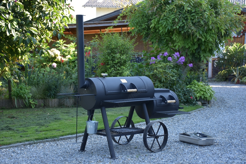 Smoker 16" mit Zubehör