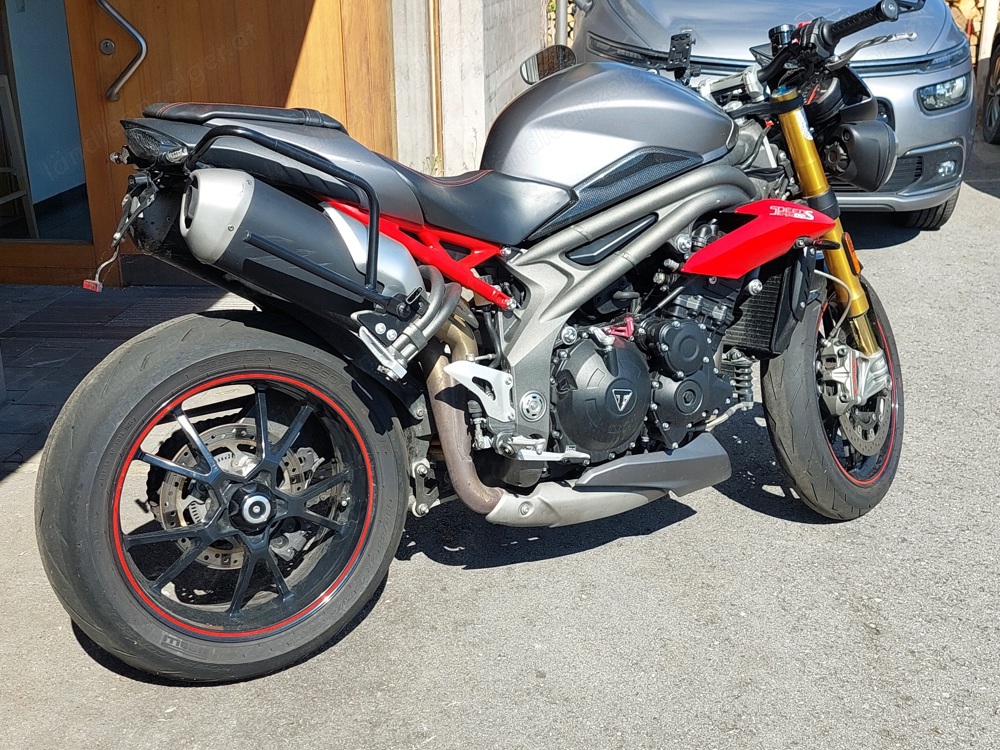 Triumph Speed Triple