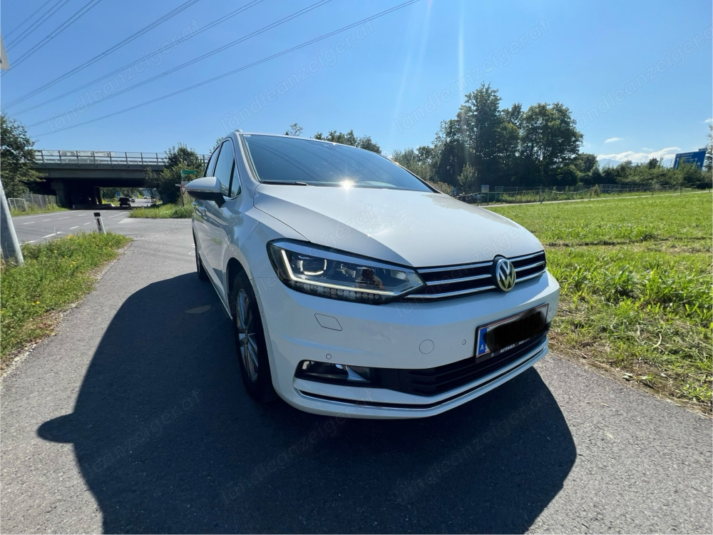 VW Touran TDI DSG 190 PS Matrix Navi Higline LED Totwinkel ACC