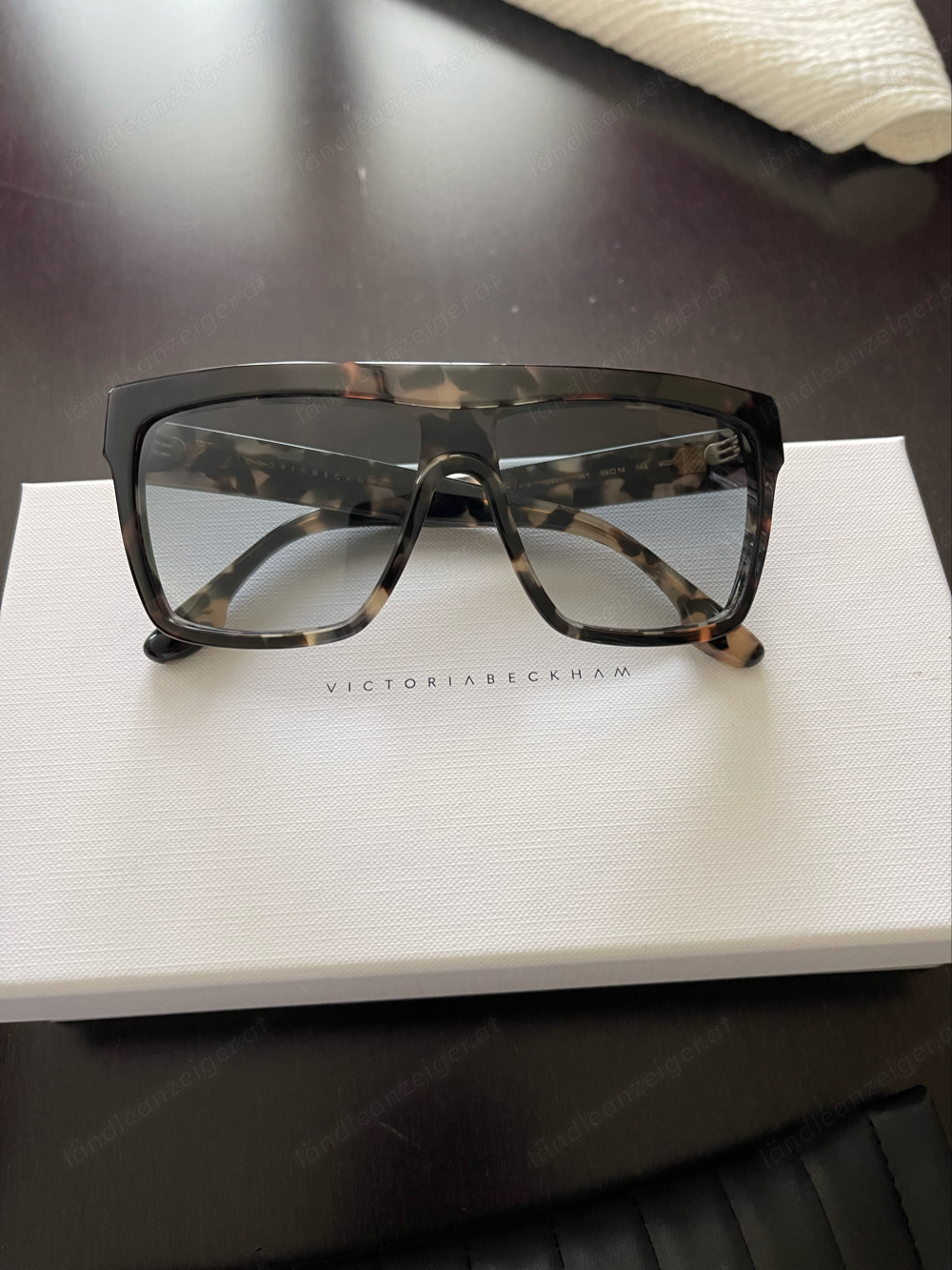 Victoria Beckham Sonnenbrille Damen VB99S 220