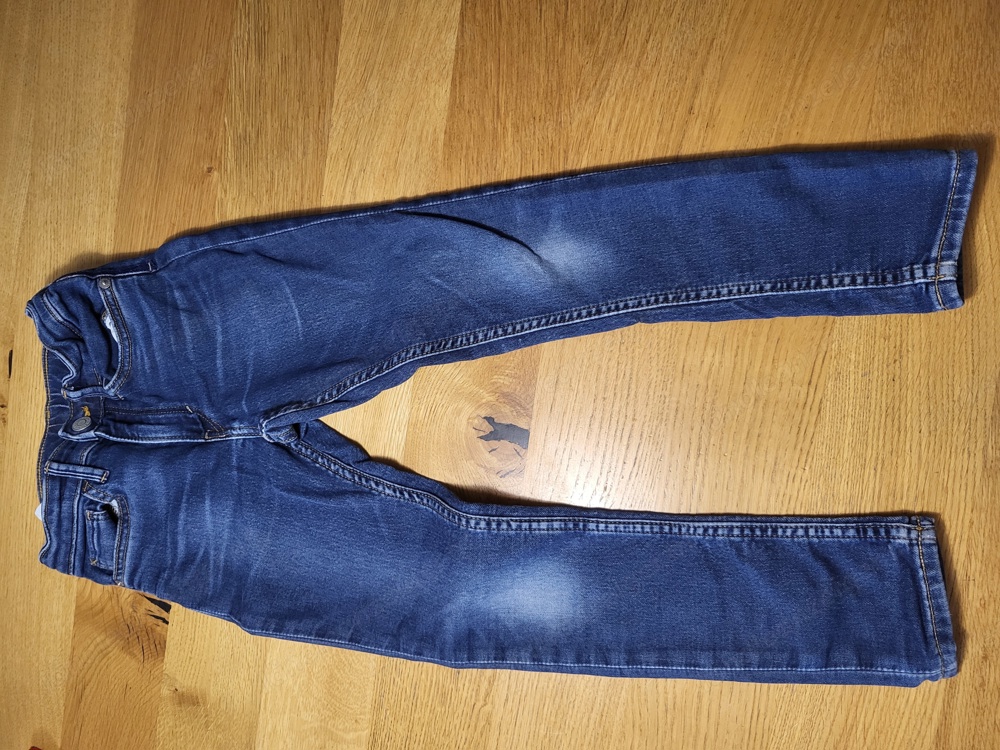 Jeans 128