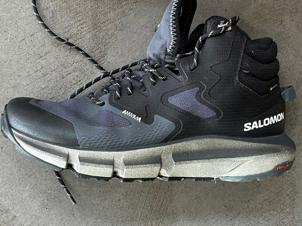 neuwertige Salomon Berg- Wanderschuhe: GR:42