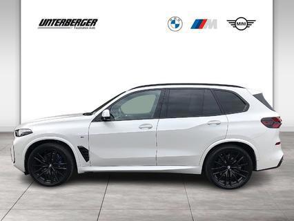 BMW X5 xDrive30d M Sportpaket // Anhängerkupplung // Panorama-Glasdach Sky Lounge BMW X5 xDrive30d M Sportpaket // Anhängerkupplung // Panorama-Glasdach Sky Lounge