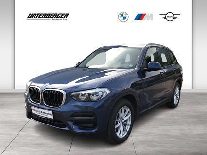 BMW X3 xDrive20i Modell Advantage // Dachreling // Elektrische Heckklappe