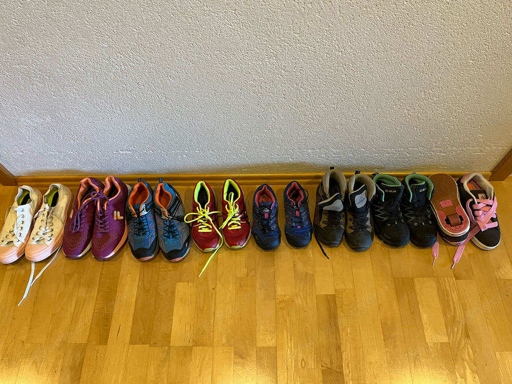 Wanderschuhe Turnschuhe 