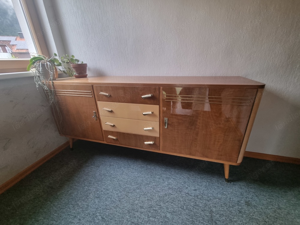 Sideboard in Nüziders