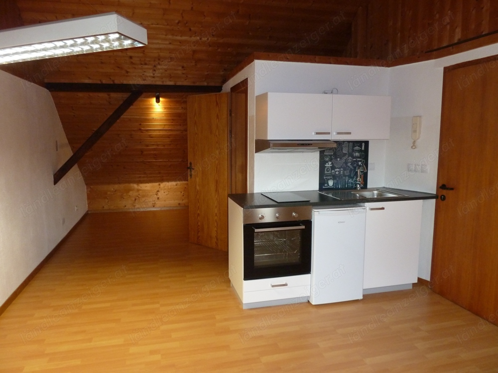 Vermiete 1 Zimmer Dachgeschosswohnung in Feldkirch-Gisingen (Stadtnähe)