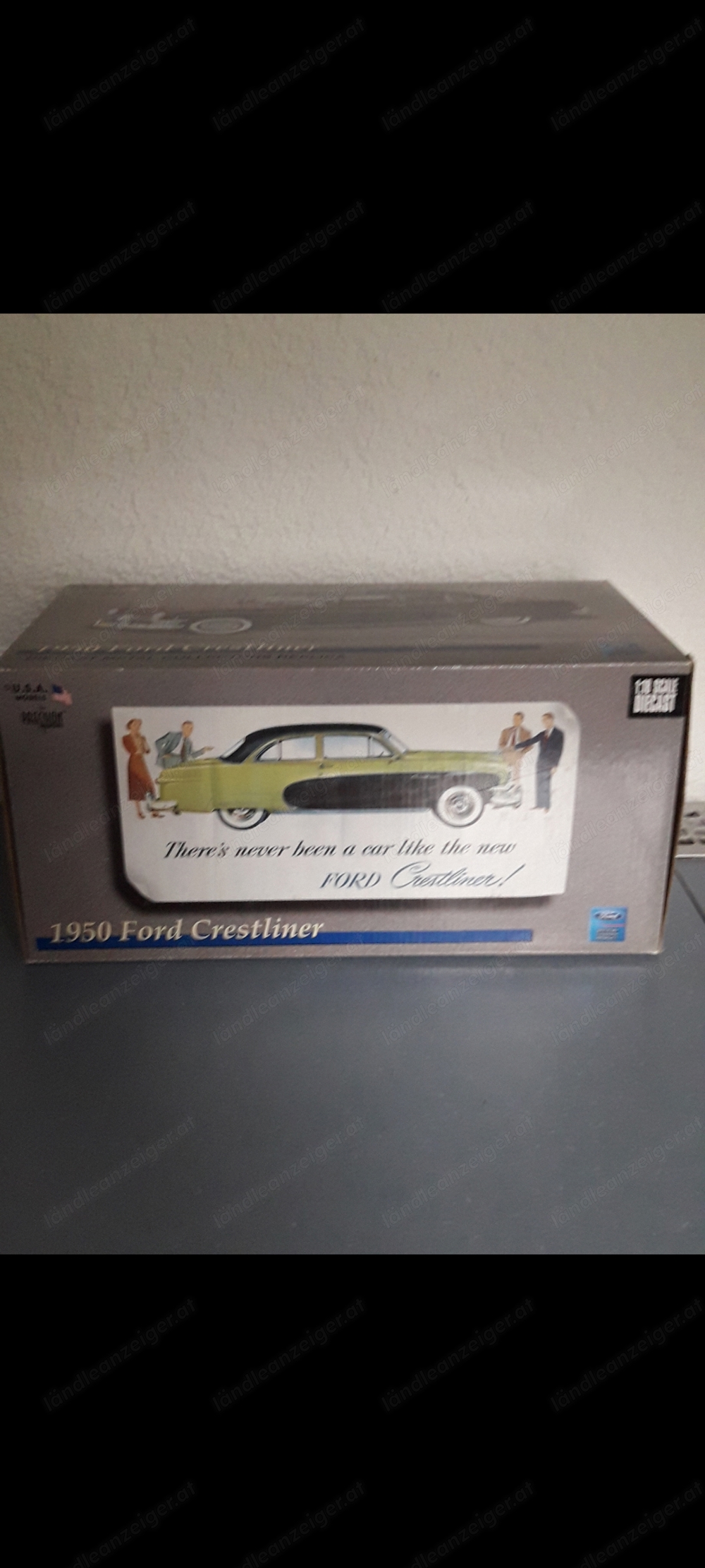 Modellauto 1950 Ford Crestliner " Bell Air "