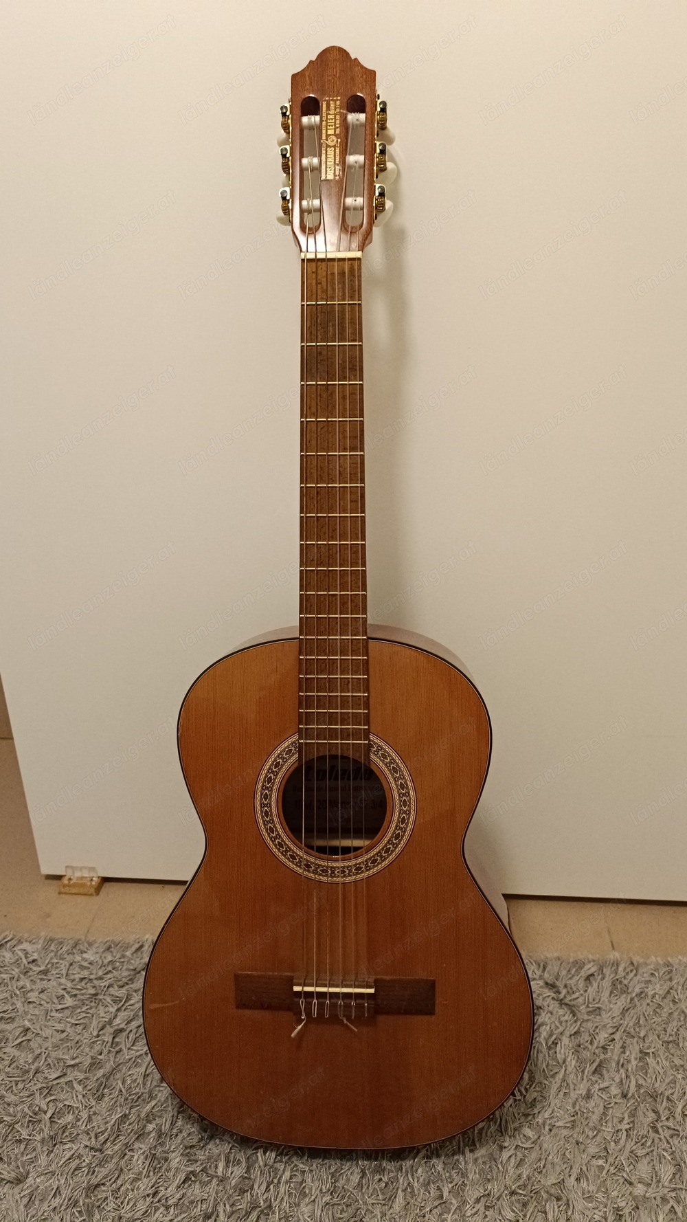 Gitarre 3 4