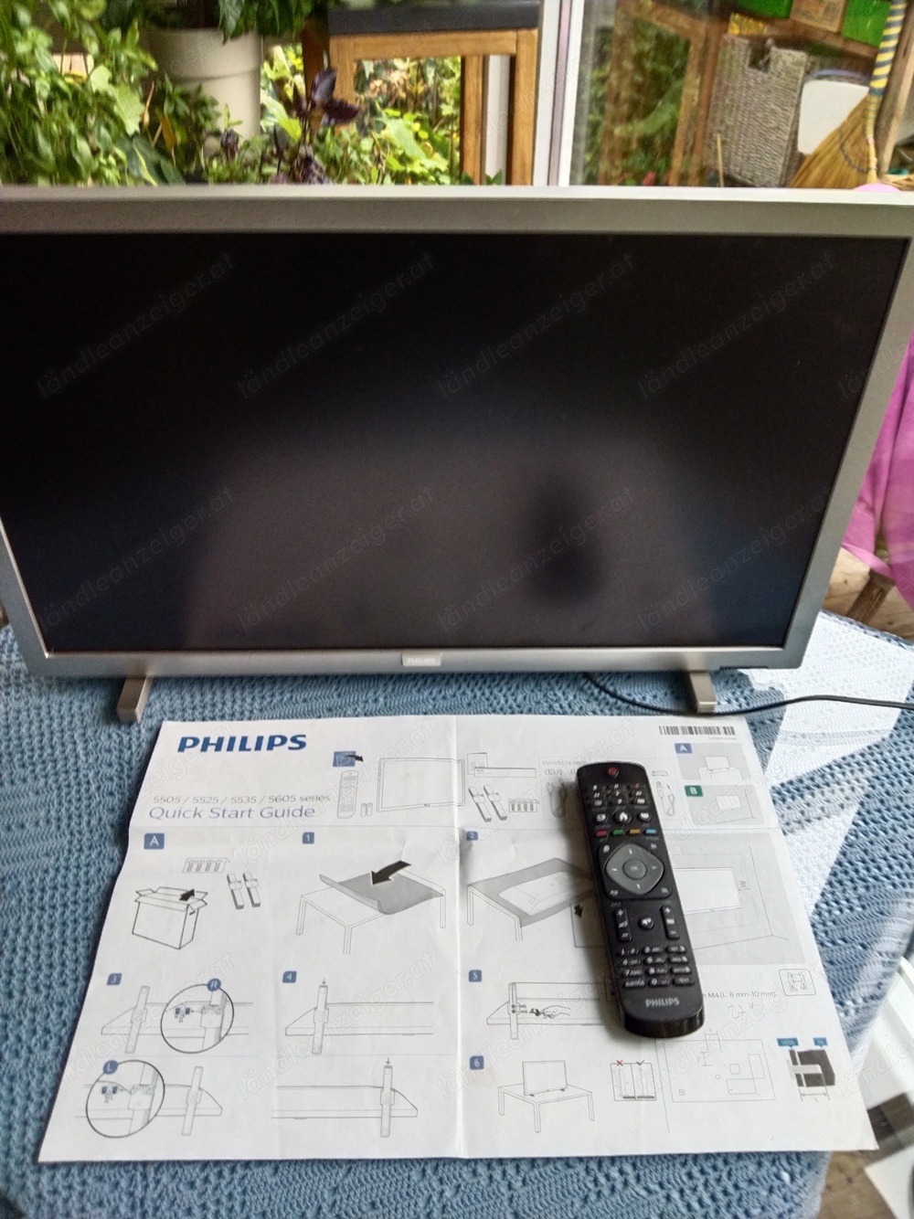 Philips TV 56 x 34 x 7,5cm