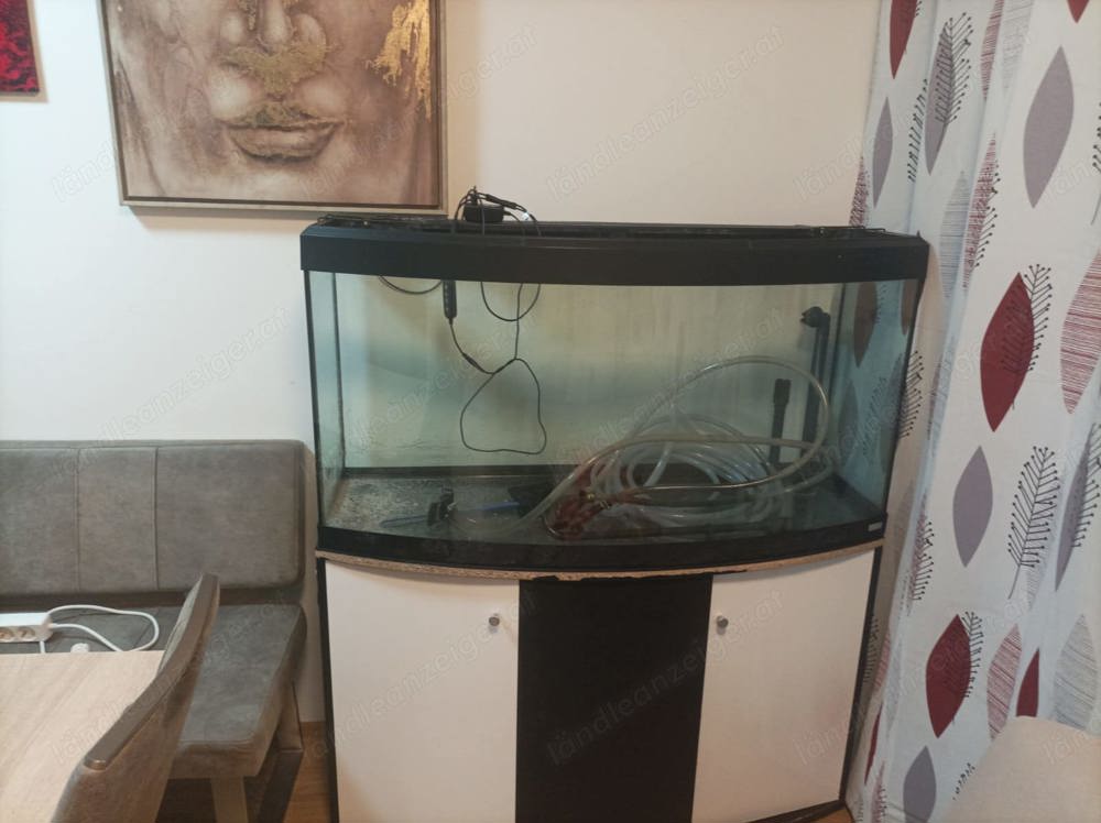 Aquarium mit unter Schrank