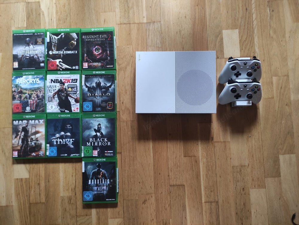 Xbox one S 1TB mit Zubehör 