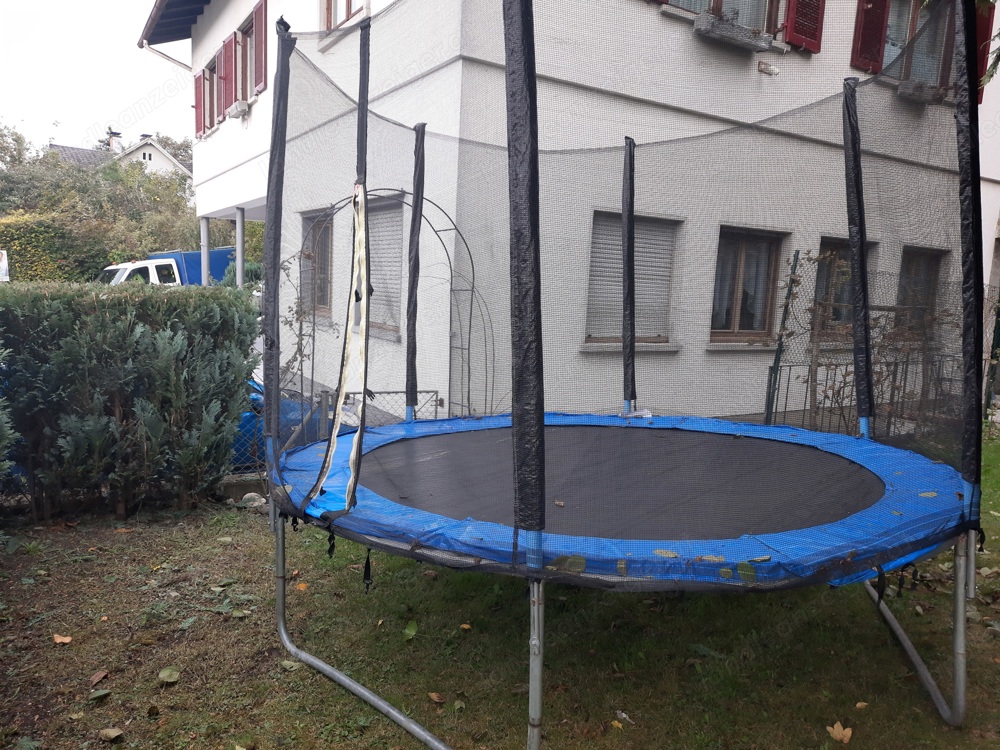 Trampolin zu verschenken 