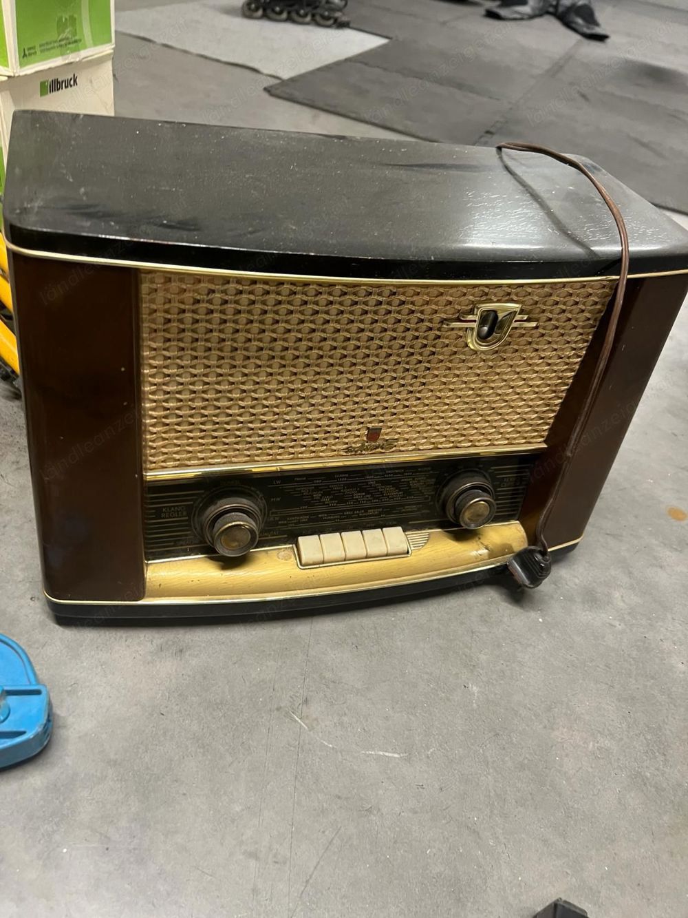 Radio