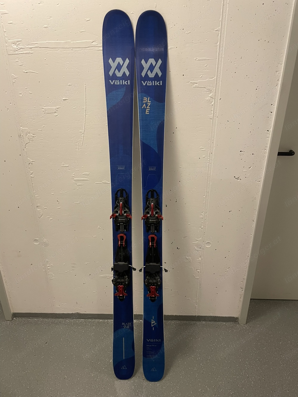 Tourenski-Set: Völkl Blaze94w, 172cm, Kingpin, Fell