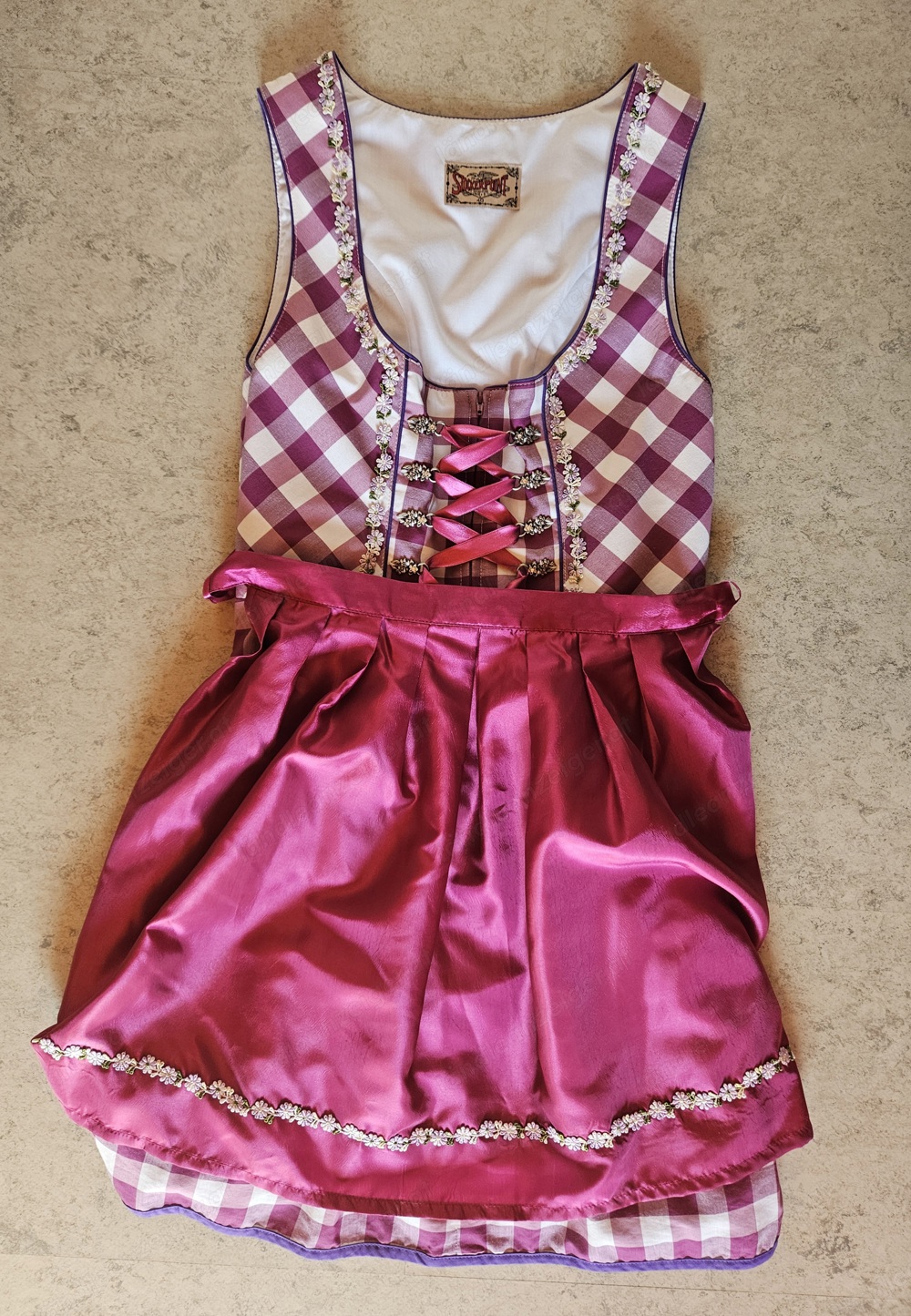 Dirndl Größe 40