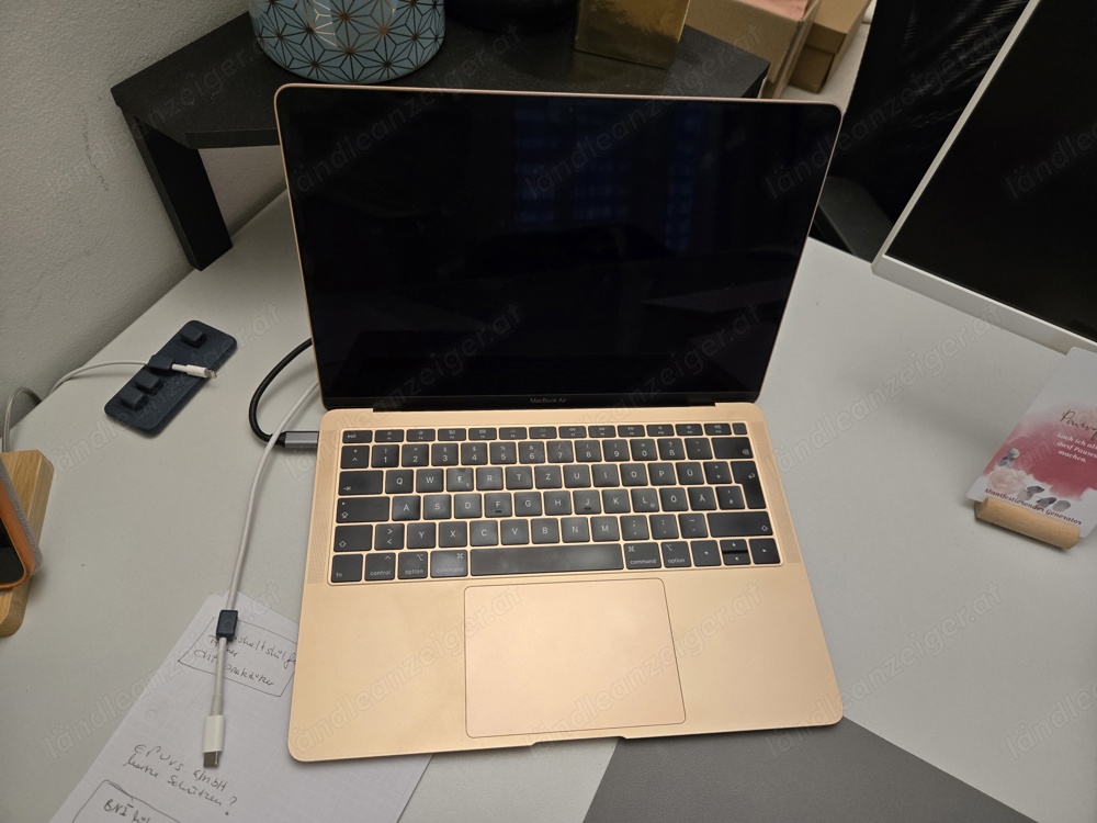 MacBook Air 13" (2020) Gold