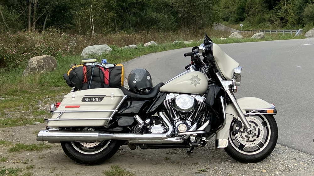 Harley Davidson E-Glide "Sheriff"