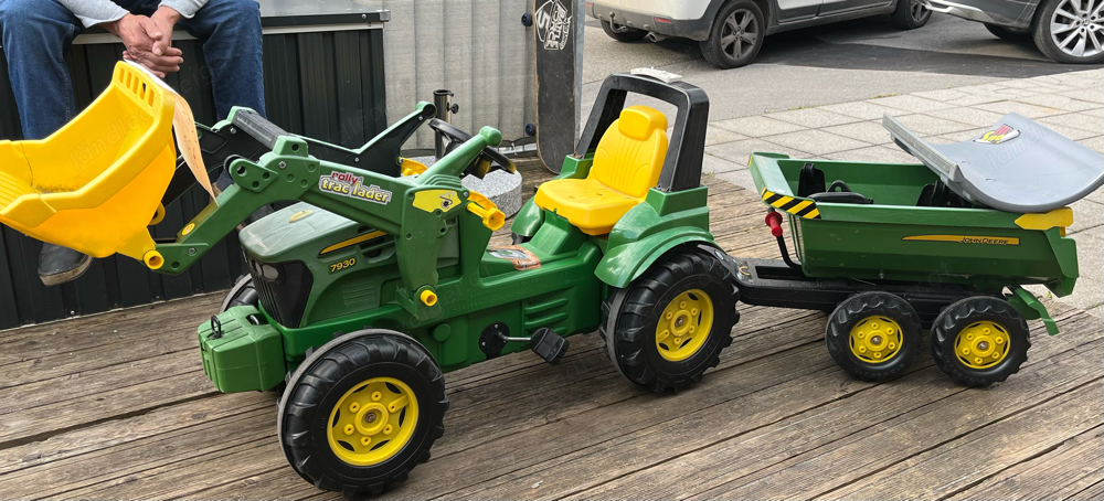 Tretttraktor Tretttraktor