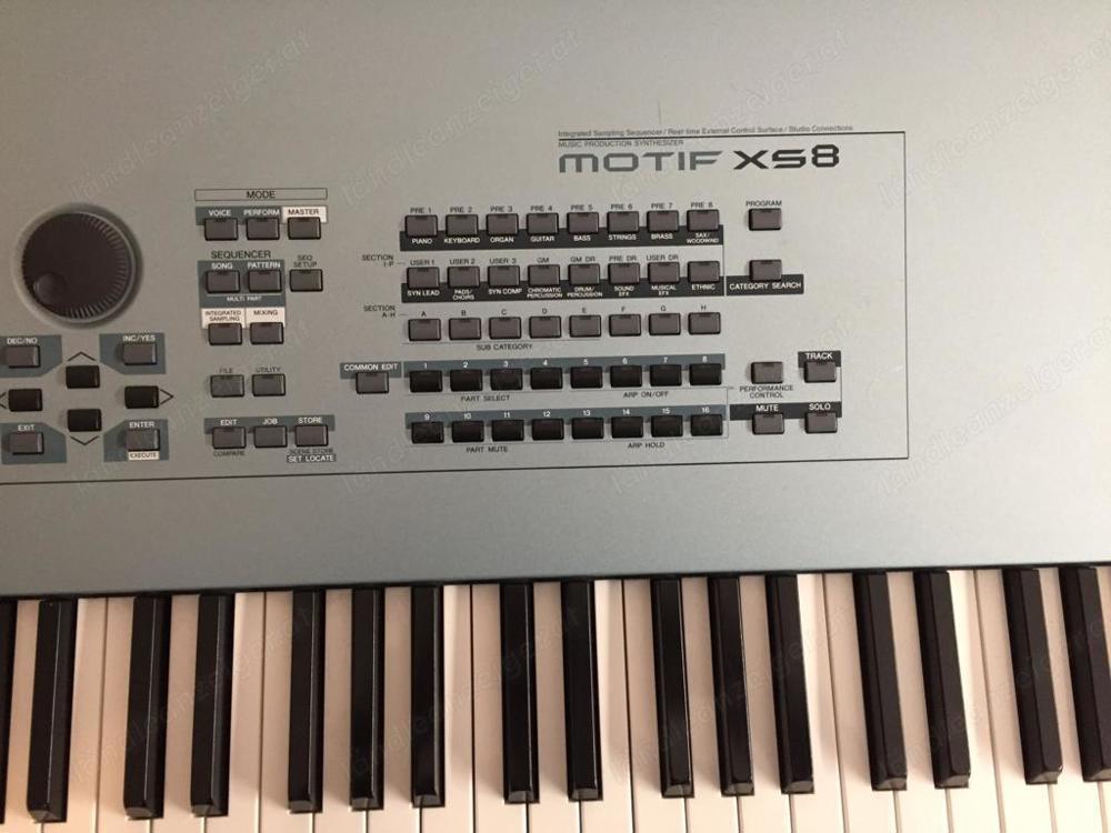 Yamaha Motif XS8