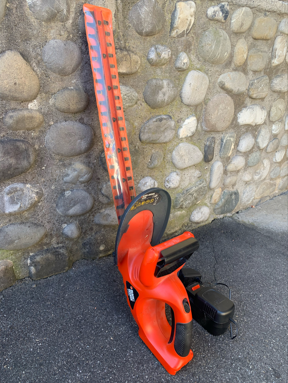 Black+ Decker Heckenschere