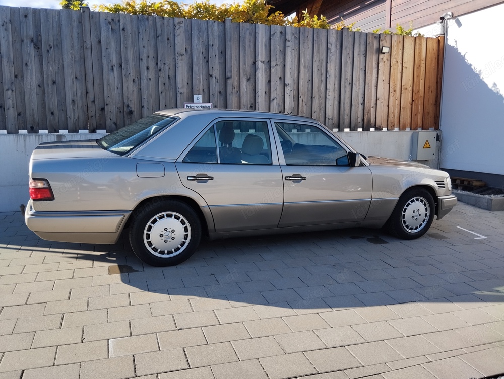 Mercedes e 300 W124