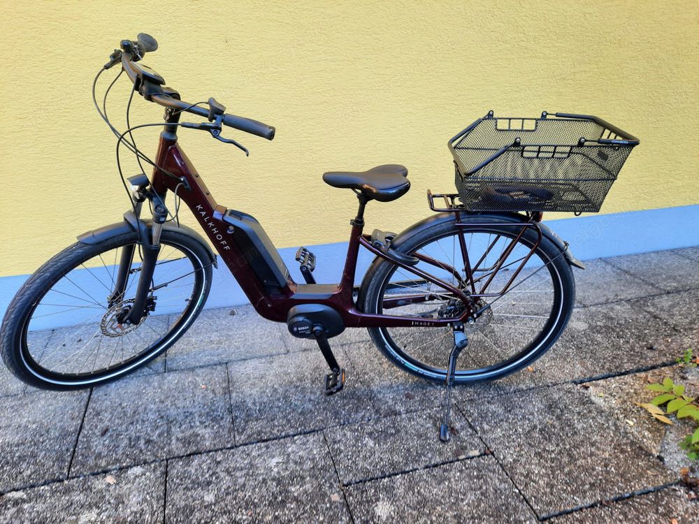 Neuwertiges e-bike