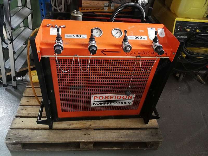 Bauer-Poseidon Atemluftkompressor