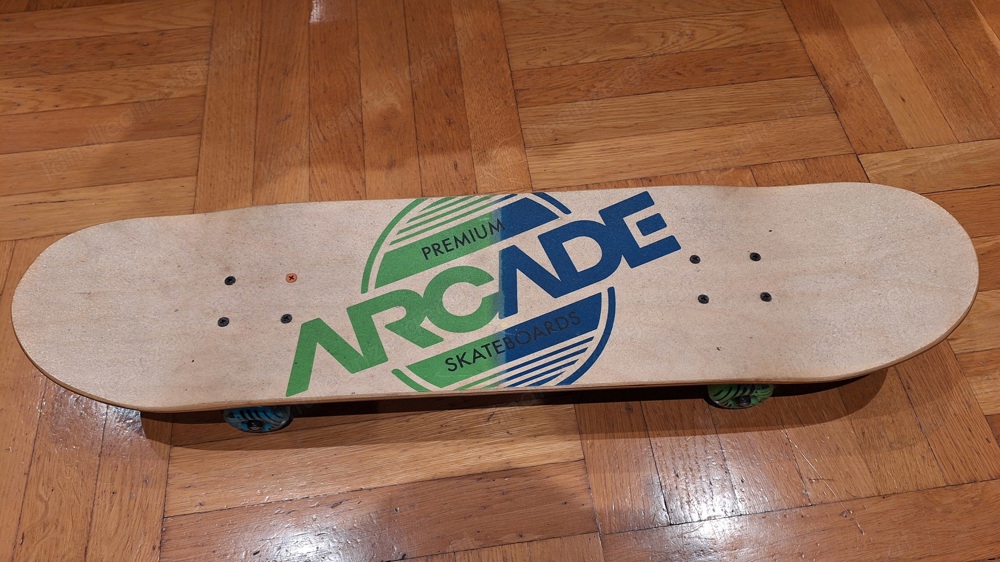 Arcade Pro Skateboard